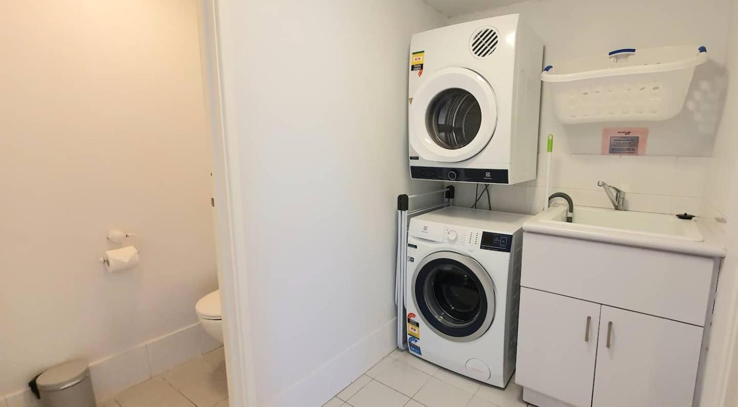 Sandcastles Beachfront Luxury Retreat Apartment Perth Exteriör bild